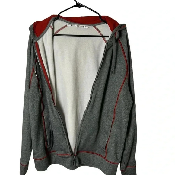Cutter & Buck hoodie.Men medium.Grey,red trim , embroidered trim ,front zip - Picture 2 of 13
